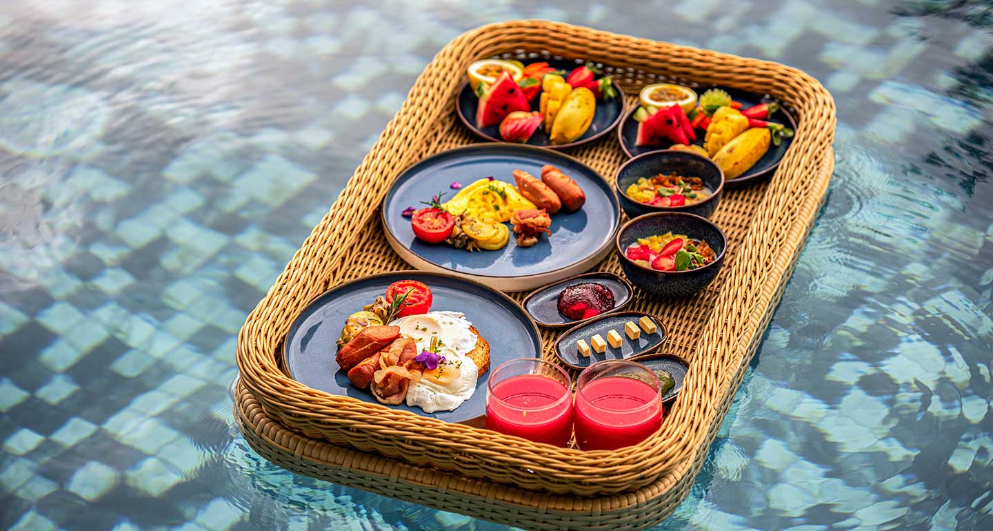 Floating Breakfasts & Poolside Dining