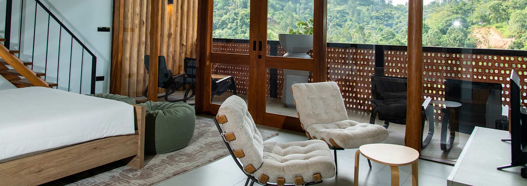 Accommodations in O2 Villa Ella