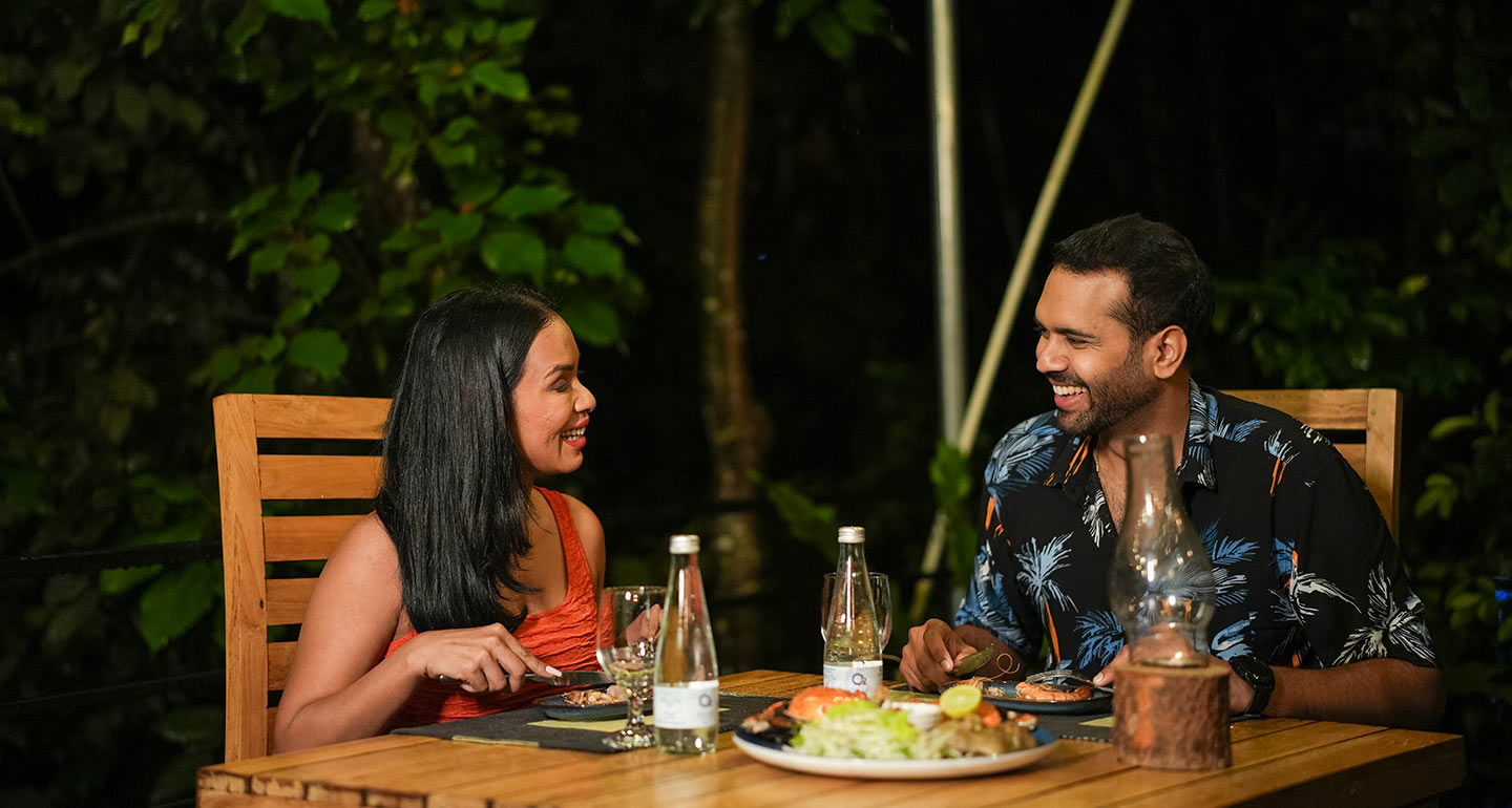 Dinning in O2 Villa