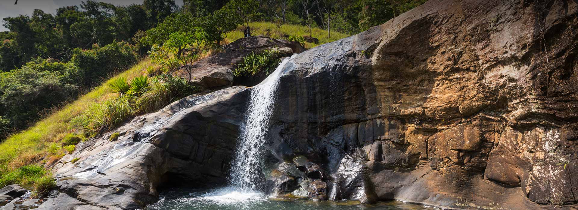 Visit waterfalls in Ella