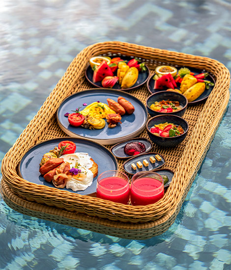 Floating Breakfasts