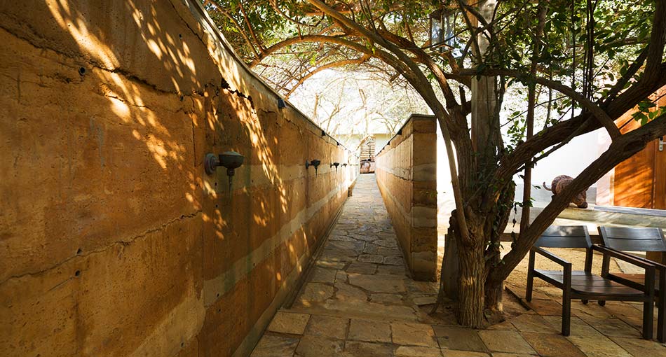 Exterior and Surroundings Yala